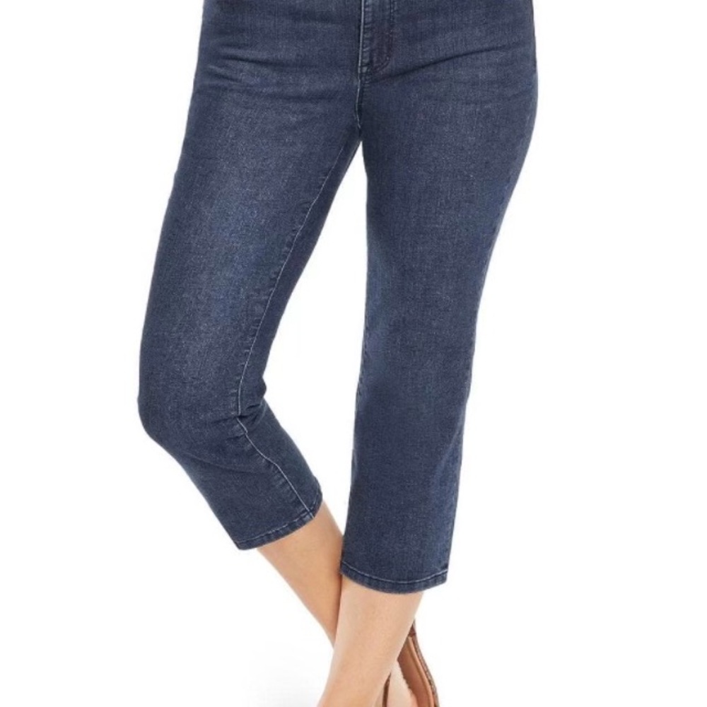 Brand New Nine West Christi Capri Size 6 

#capri #denim
